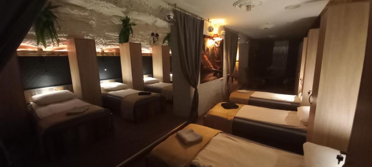 Zajazd Albatros Rzeszow Spa Ngoại thất bức ảnh