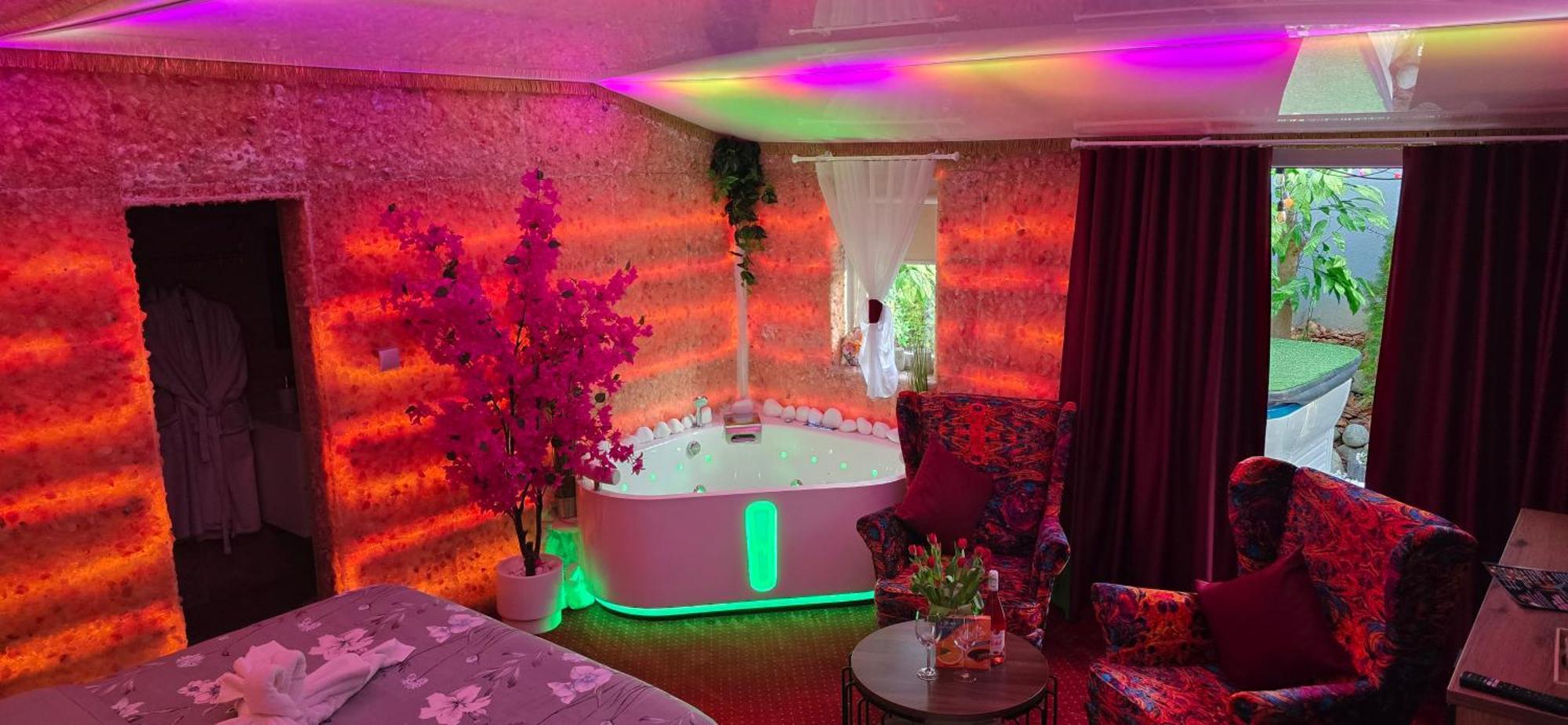 Zajazd Albatros Rzeszow Spa Ngoại thất bức ảnh