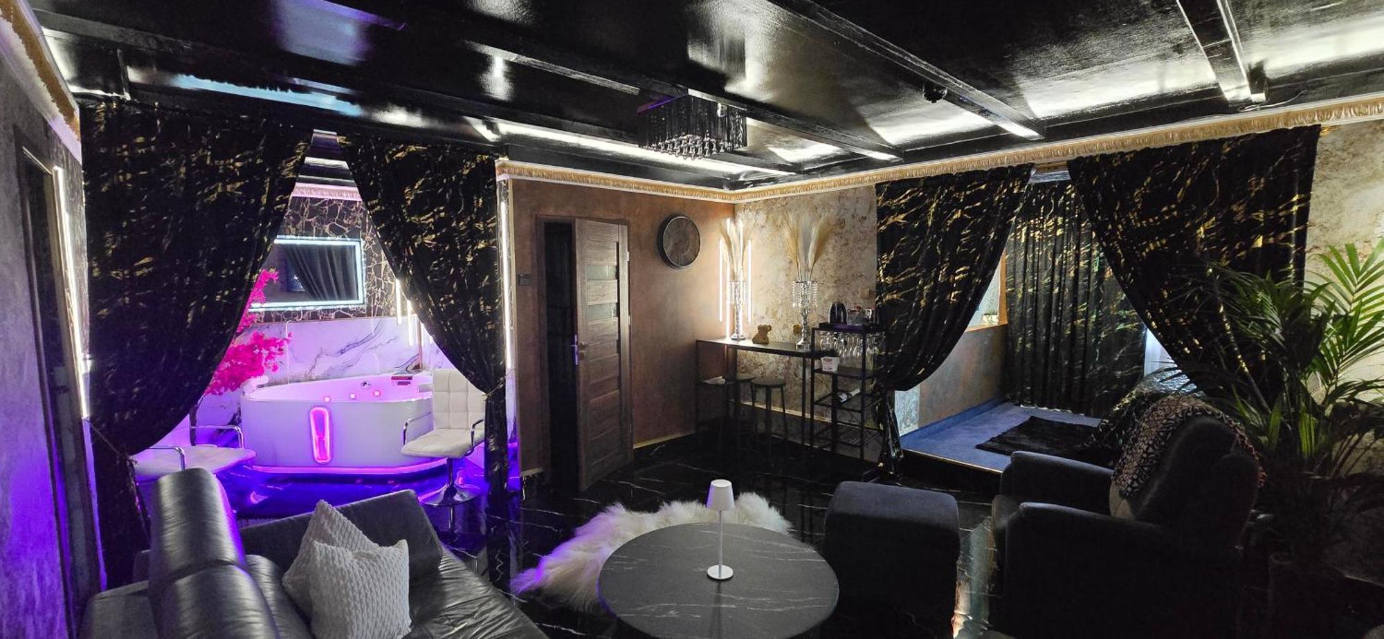Zajazd Albatros Rzeszow Spa Ngoại thất bức ảnh